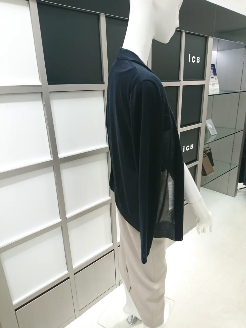 ICB スタッフ コーディネート画像