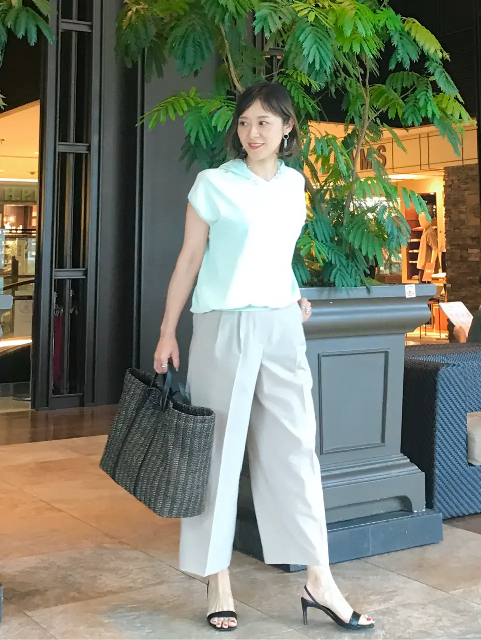  金丸 コーディネート画像