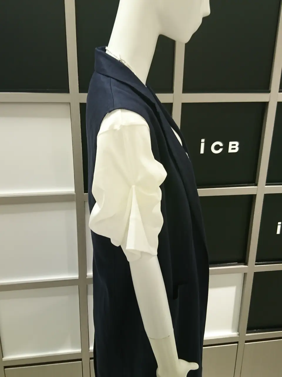 ICB スタッフ コーディネート画像