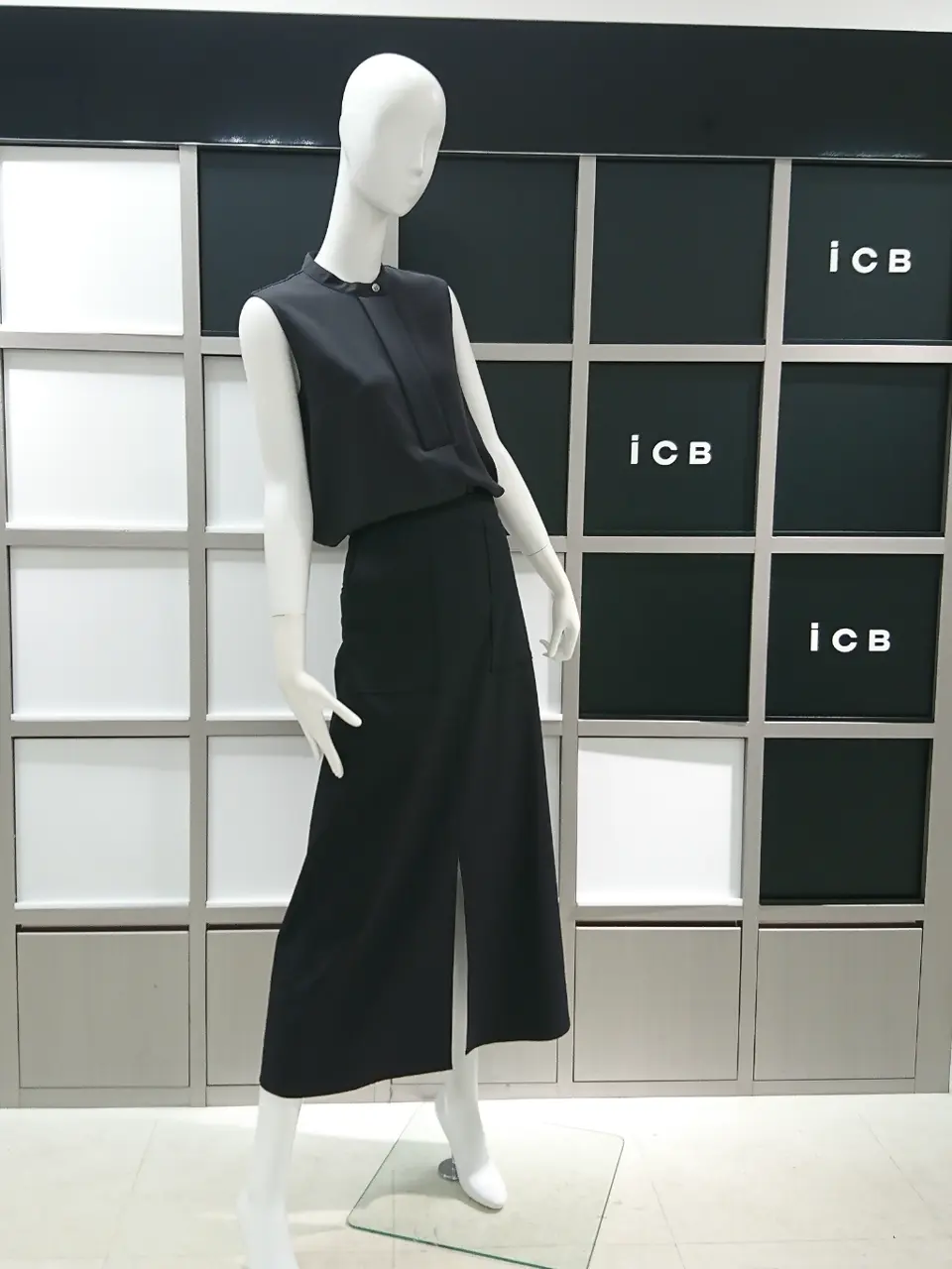 ICB スタッフ コーディネート画像