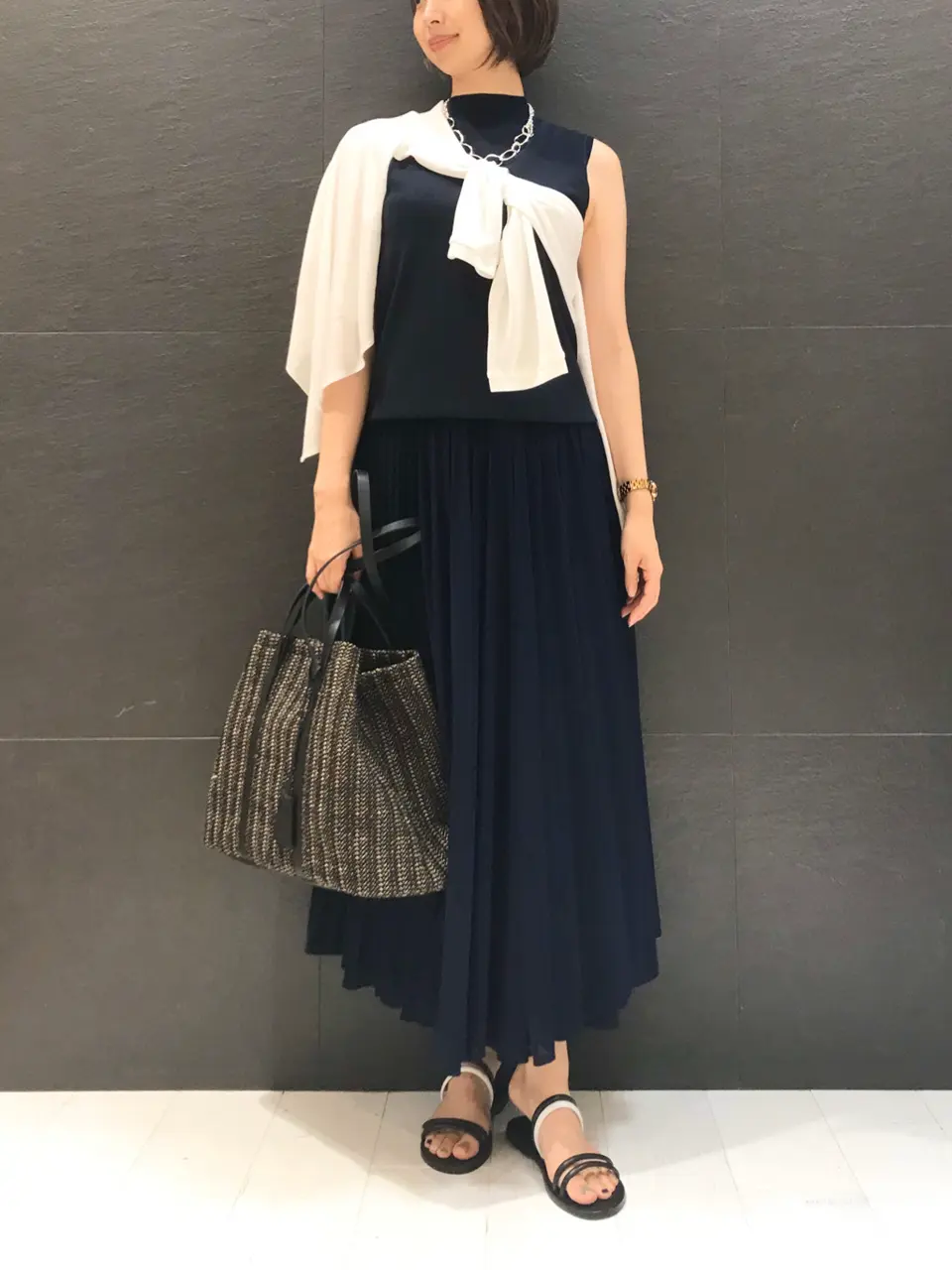  村上 コーディネート画像