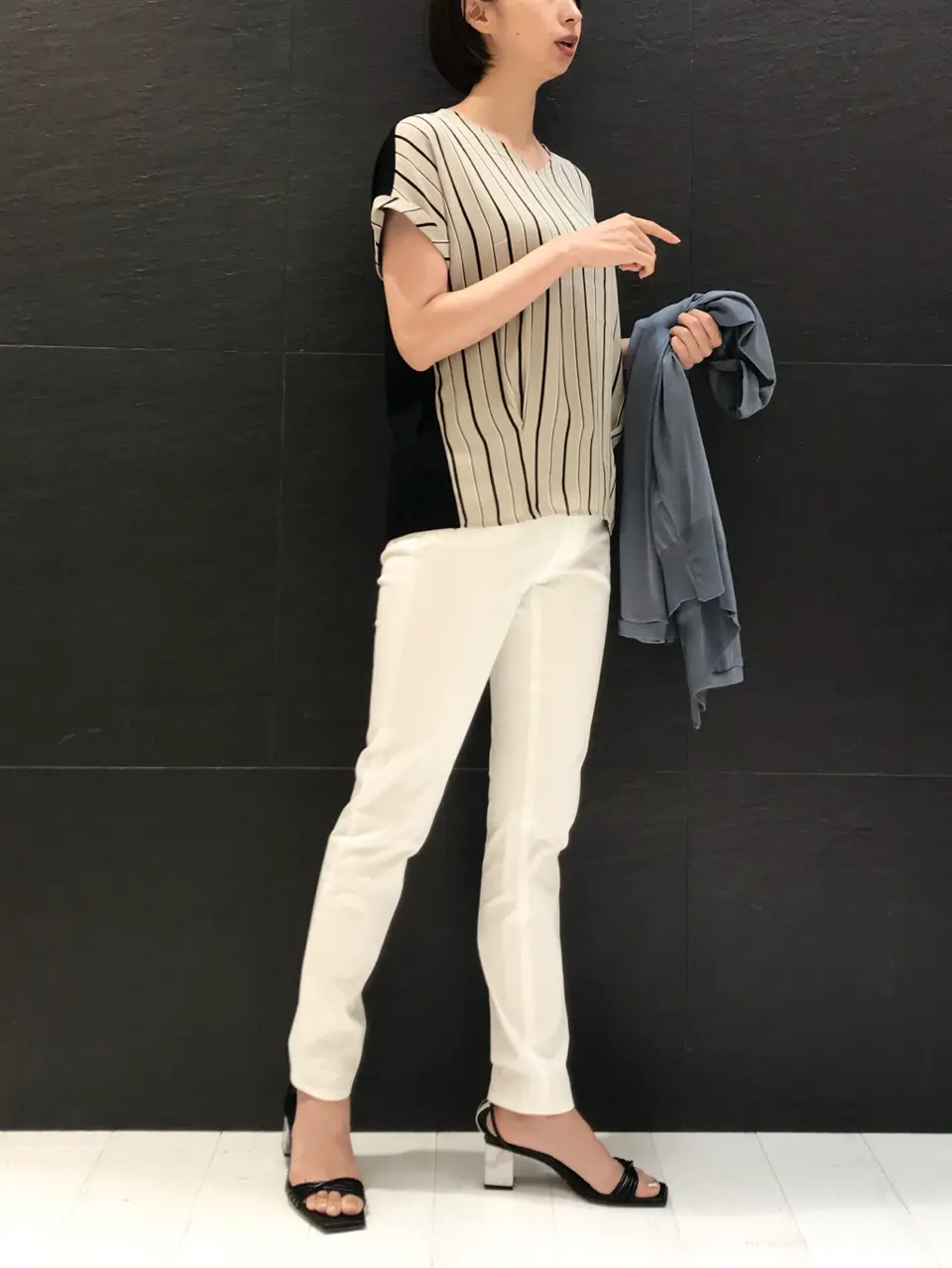  村上 コーディネート画像