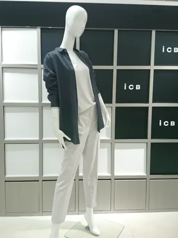 ICB スタッフ コーディネート画像