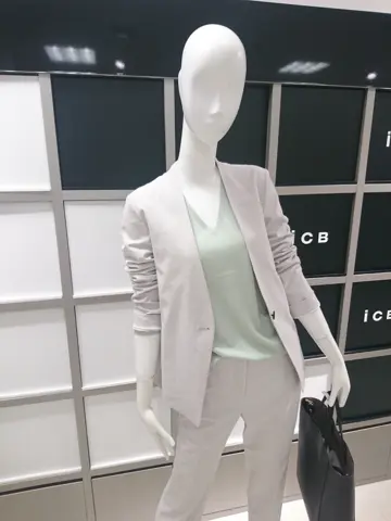 ICB スタッフ コーディネート画像