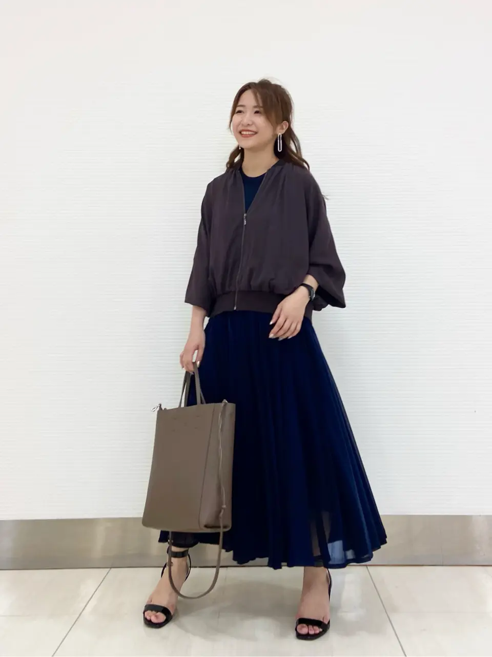  ASUMI コーディネート画像