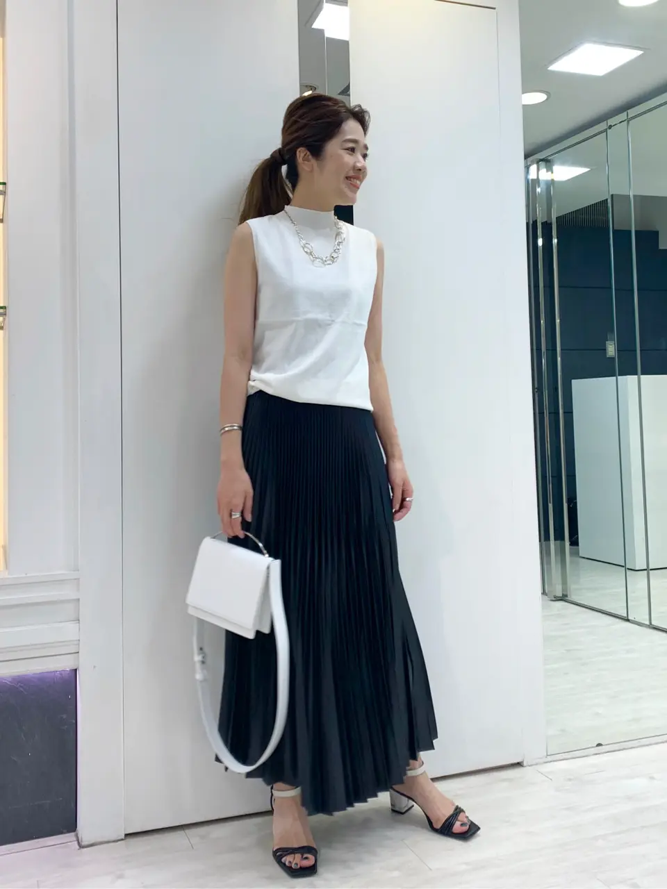  スタッフ コーディネート画像