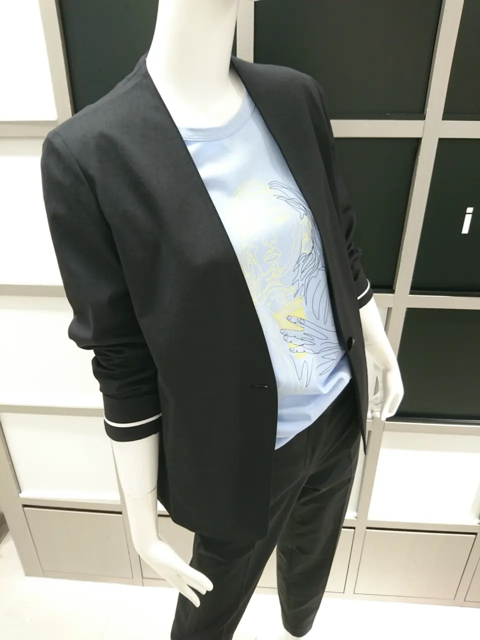 ICB スタッフ コーディネート画像