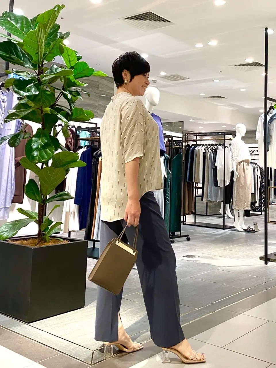 ICB 宮本 コーディネート画像