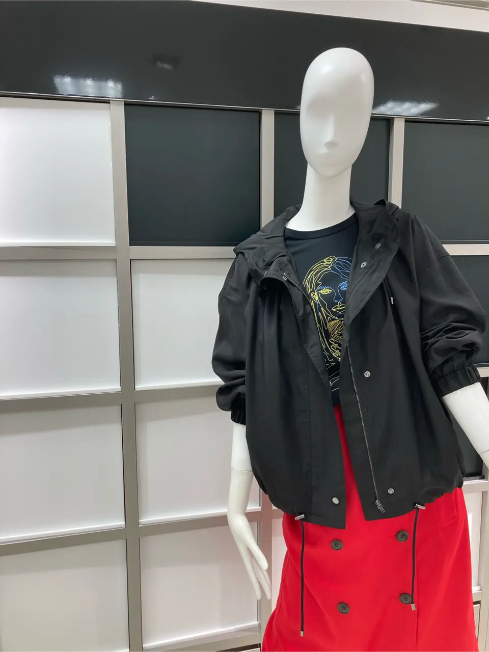 ICB スタッフ コーディネート画像