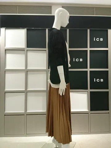 ICB スタッフ コーディネート画像