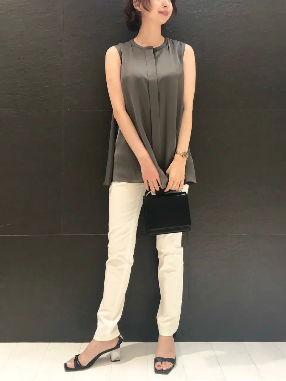  村上 コーディネート画像