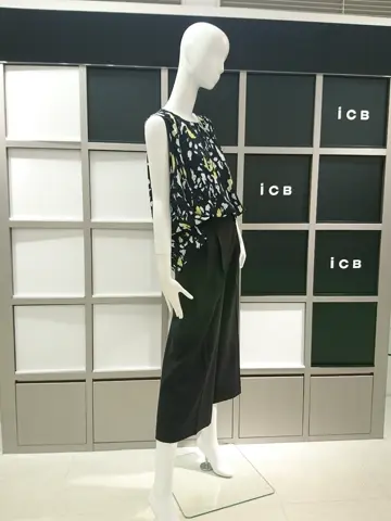 ICB スタッフ コーディネート画像