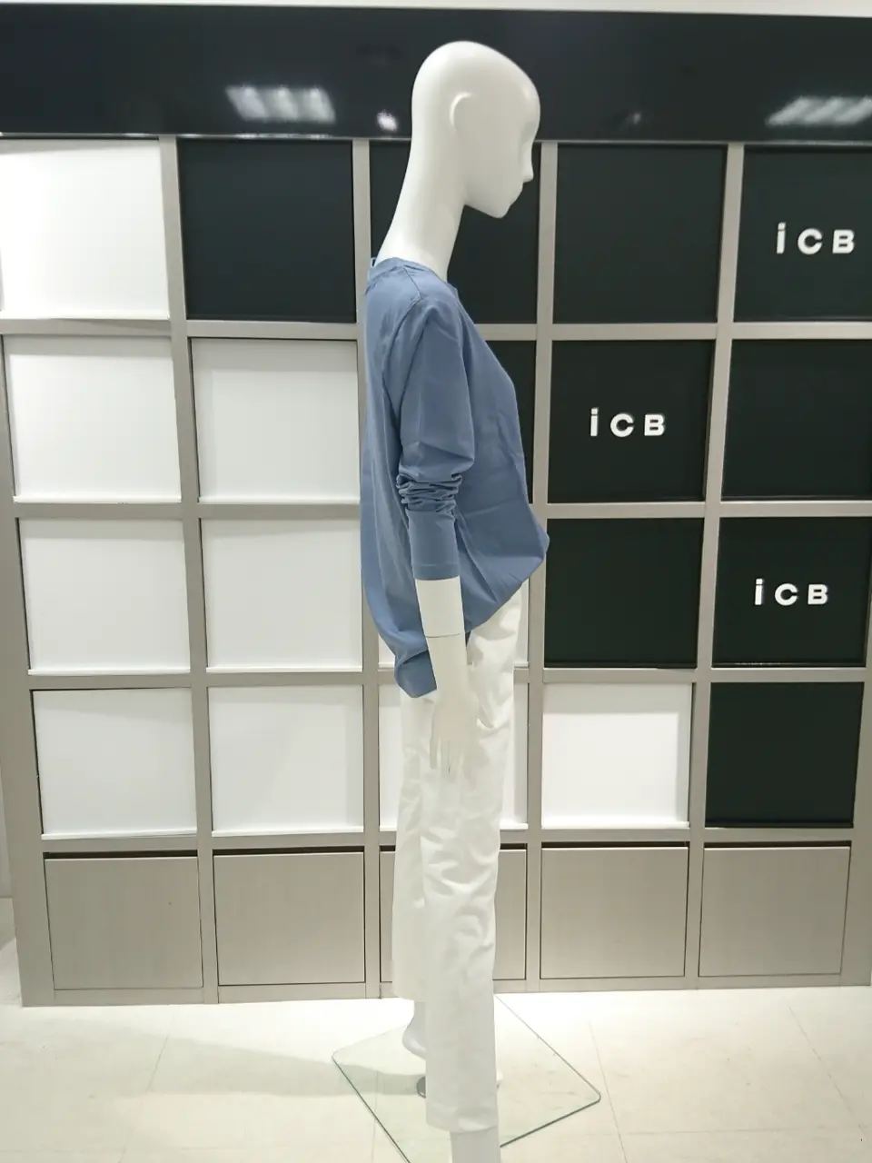 ICB スタッフ コーディネート画像