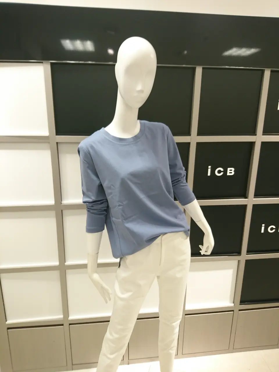 ICB スタッフ コーディネート画像