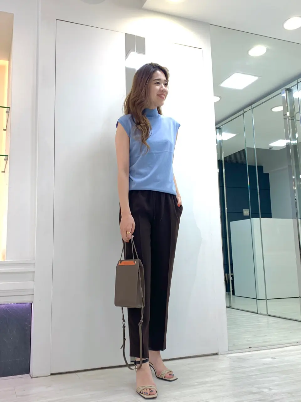  スタッフ コーディネート画像