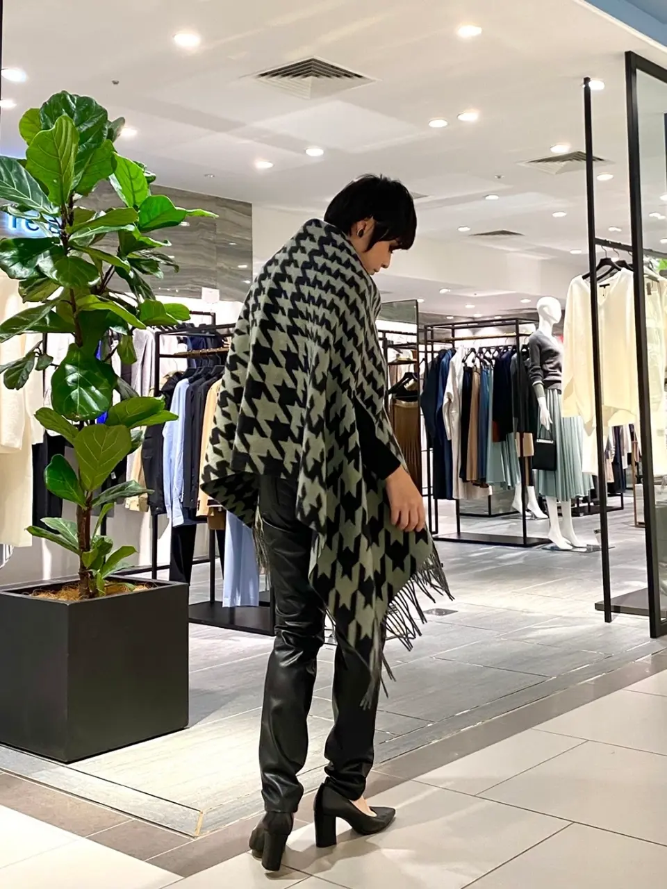 ICB 宮本 コーディネート画像