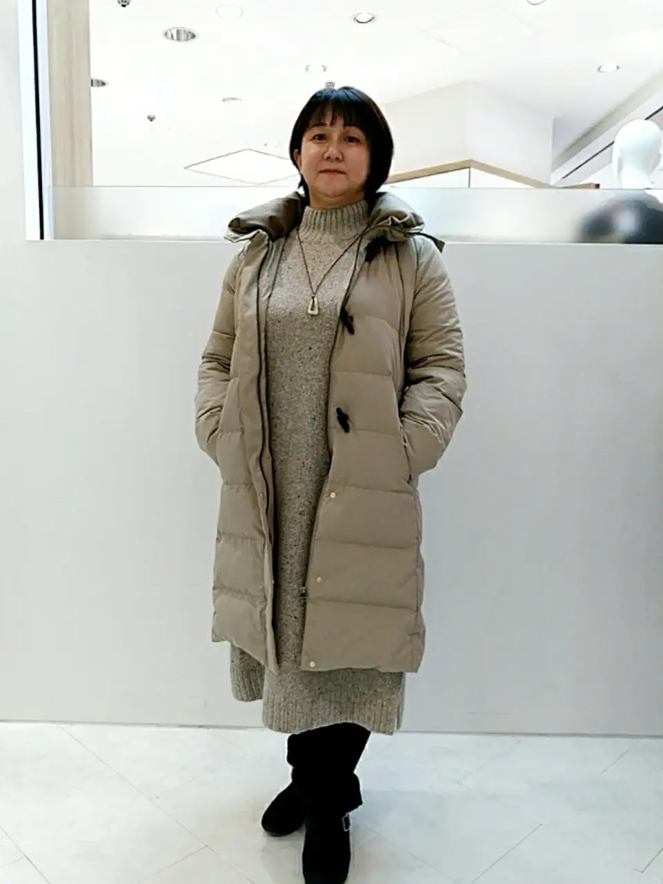  影 コーディネート画像