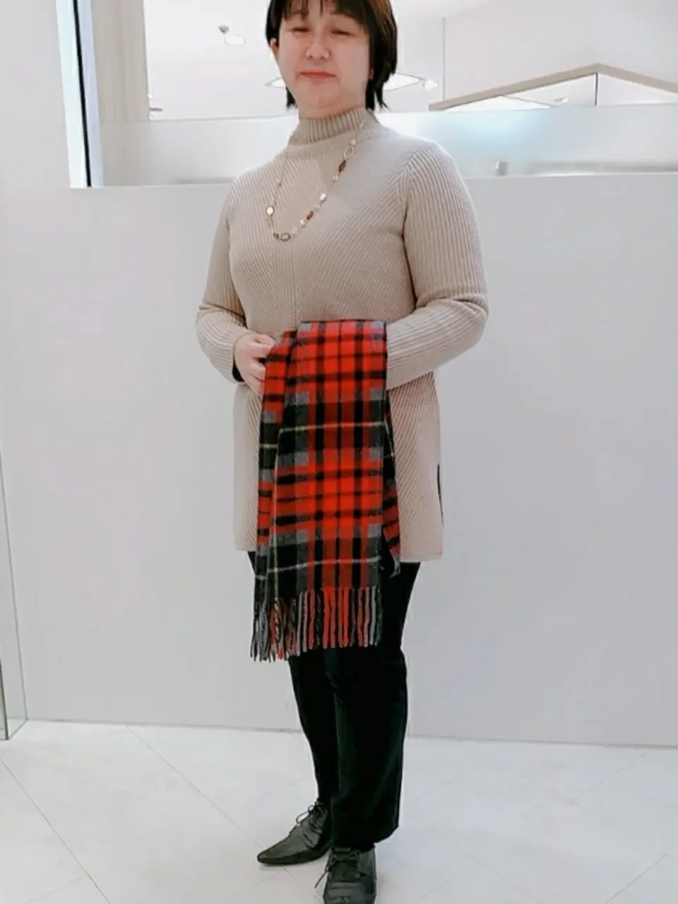  影 コーディネート画像