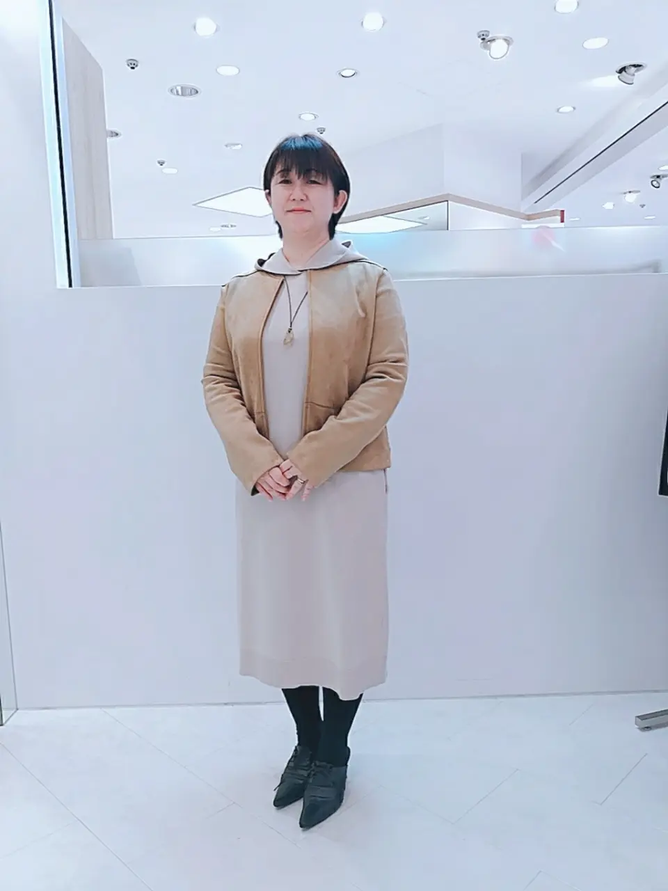  影 コーディネート画像