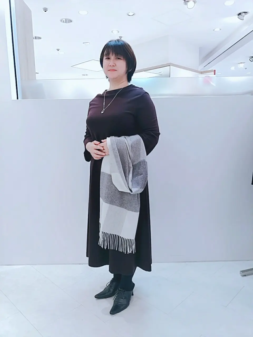  影 コーディネート画像