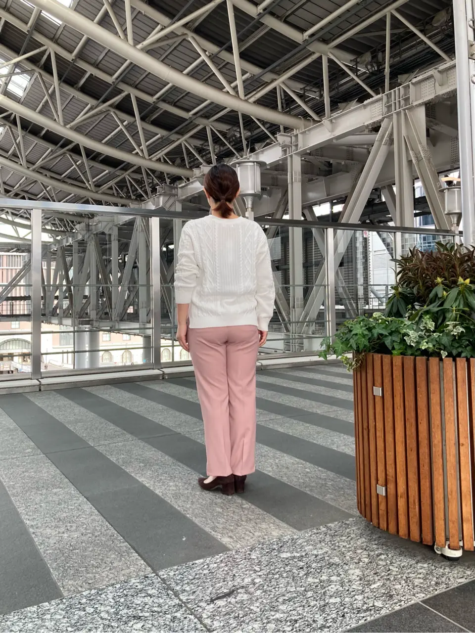 J.PRESS LADIES 辻本 コーディネート画像