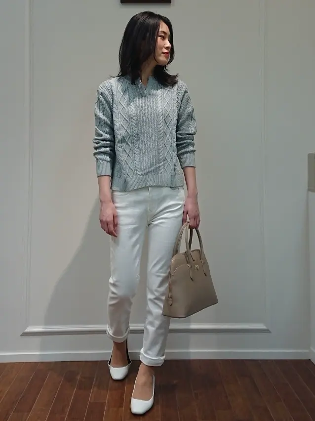  最上 コーディネート画像