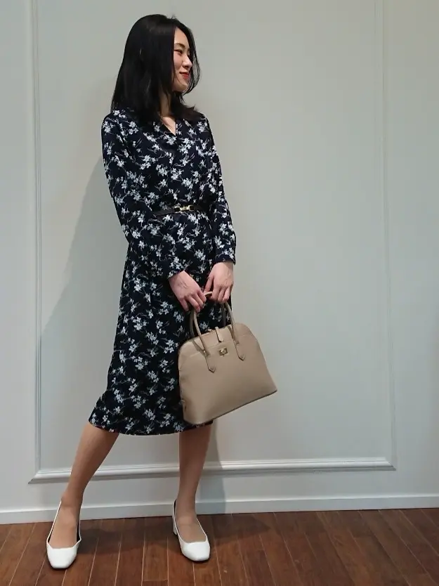  最上 コーディネート画像