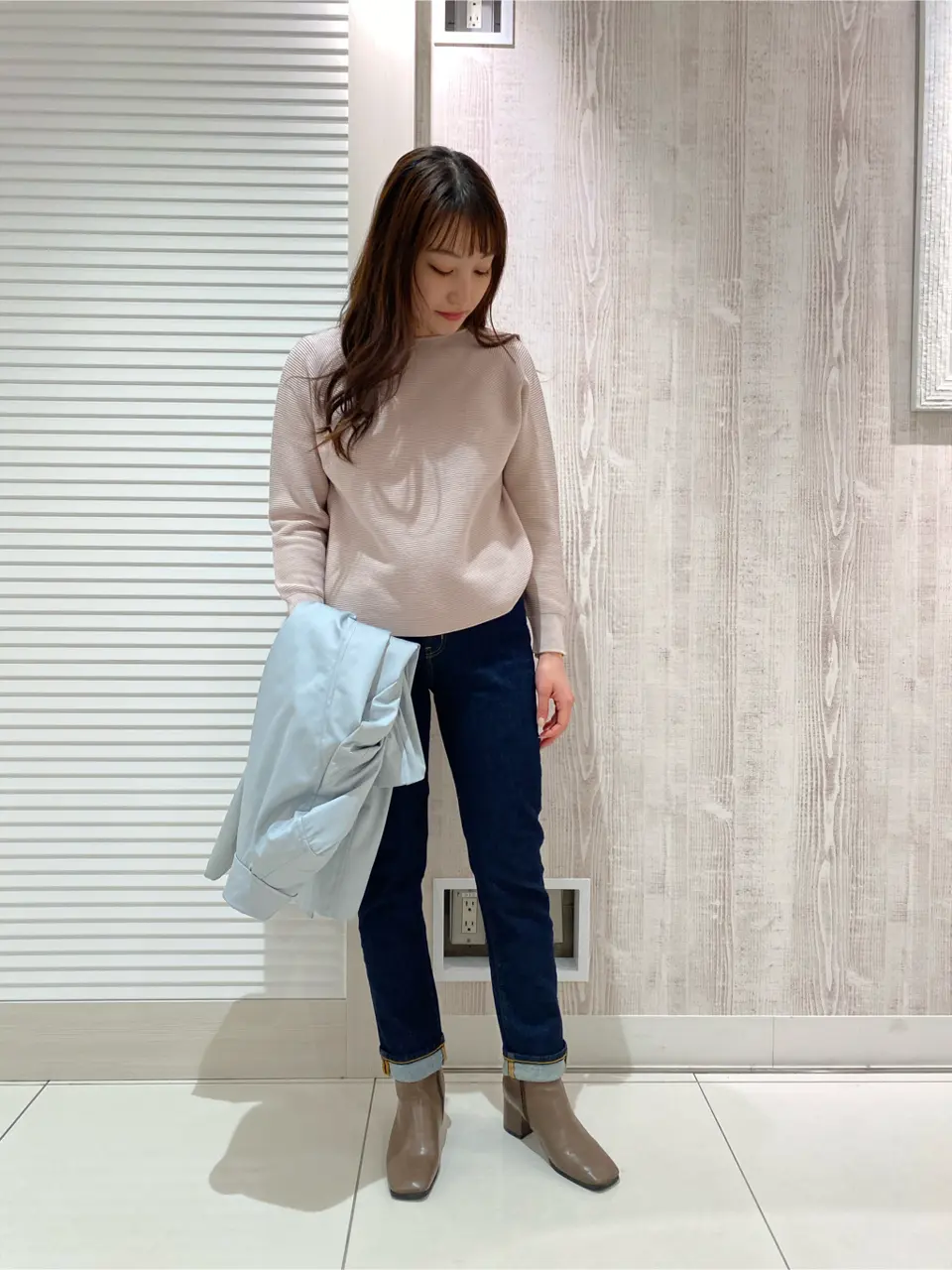  スタッフ コーディネート画像