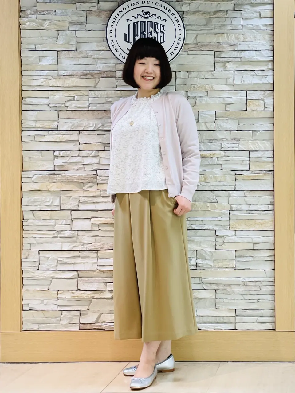 J.PRESS LADIES 内田 コーディネート画像