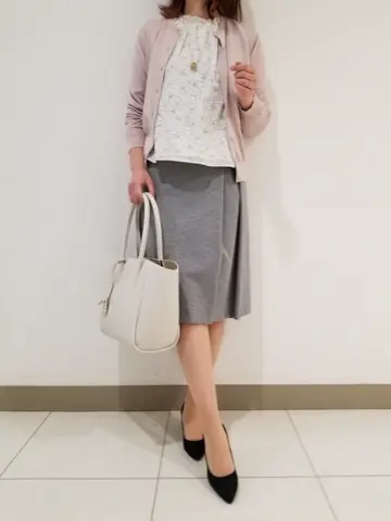 J.PRESS LADIES スタッフ コーディネート画像