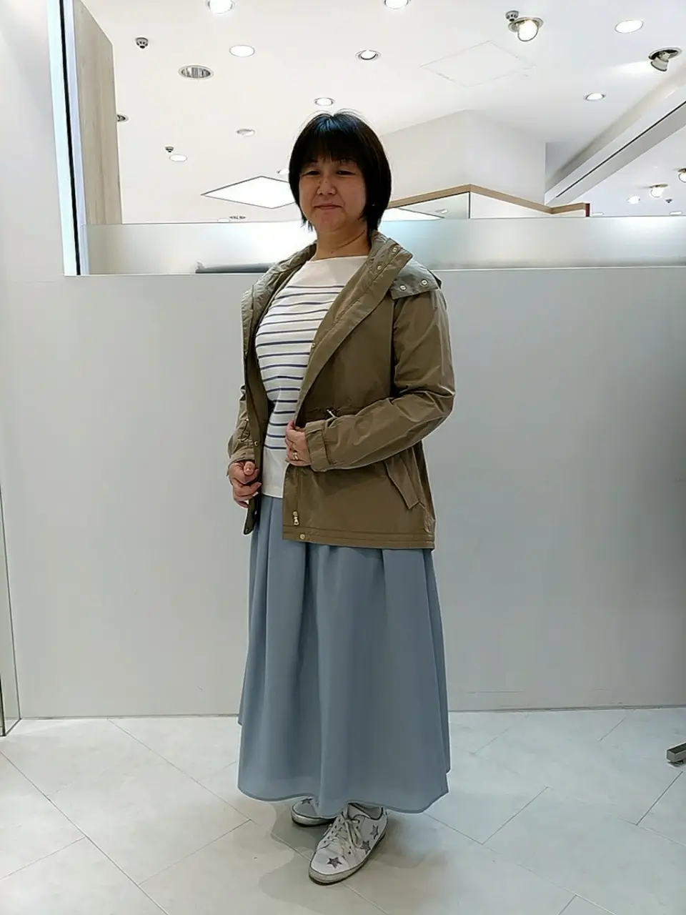  影 コーディネート画像