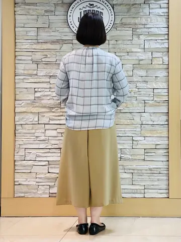 J.PRESS LADIES 内田 コーディネート画像