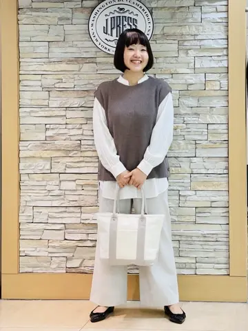 J.PRESS LADIES 内田 コーディネート画像