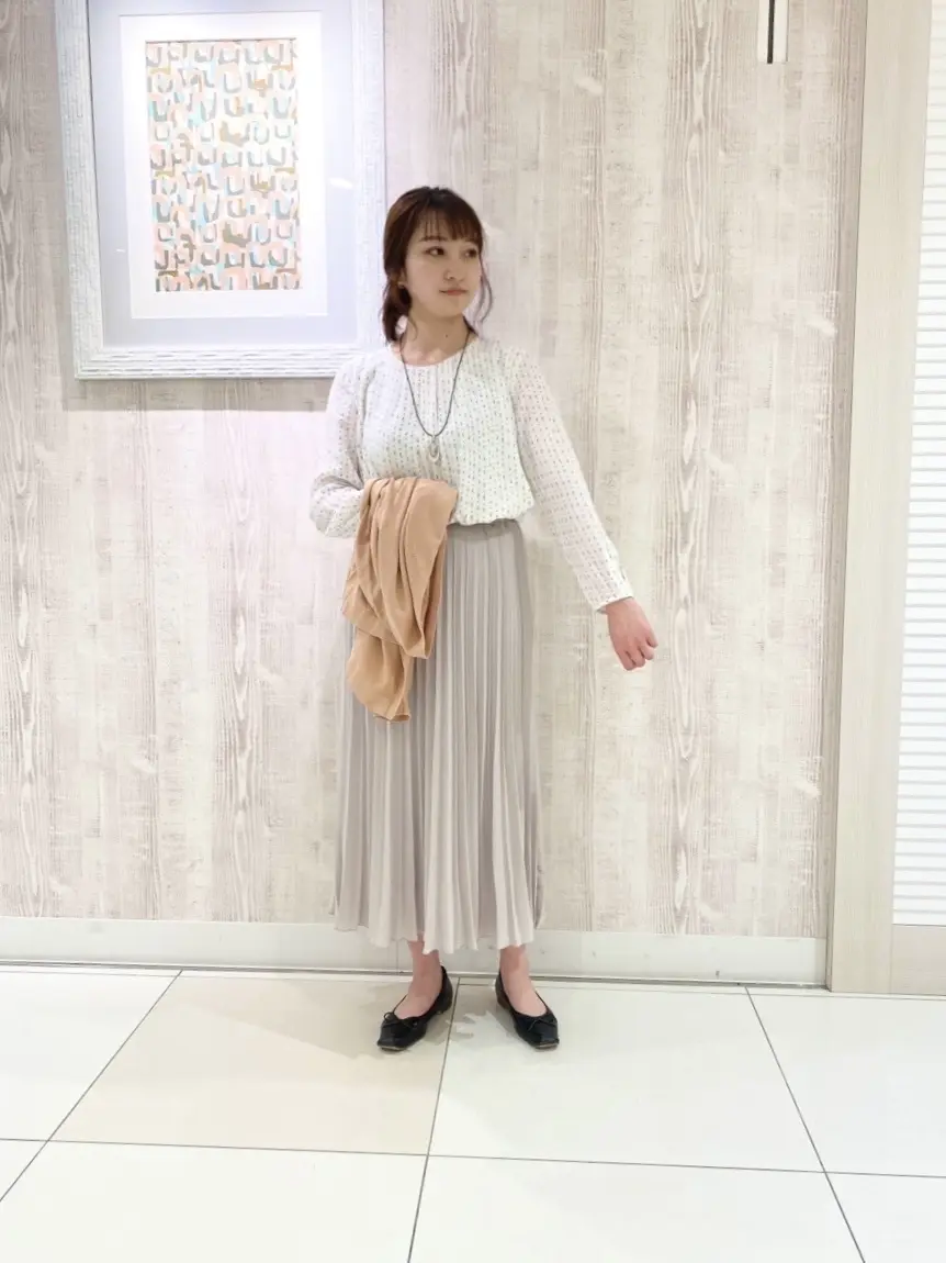 J.PRESS LADIES スタッフ コーディネート画像