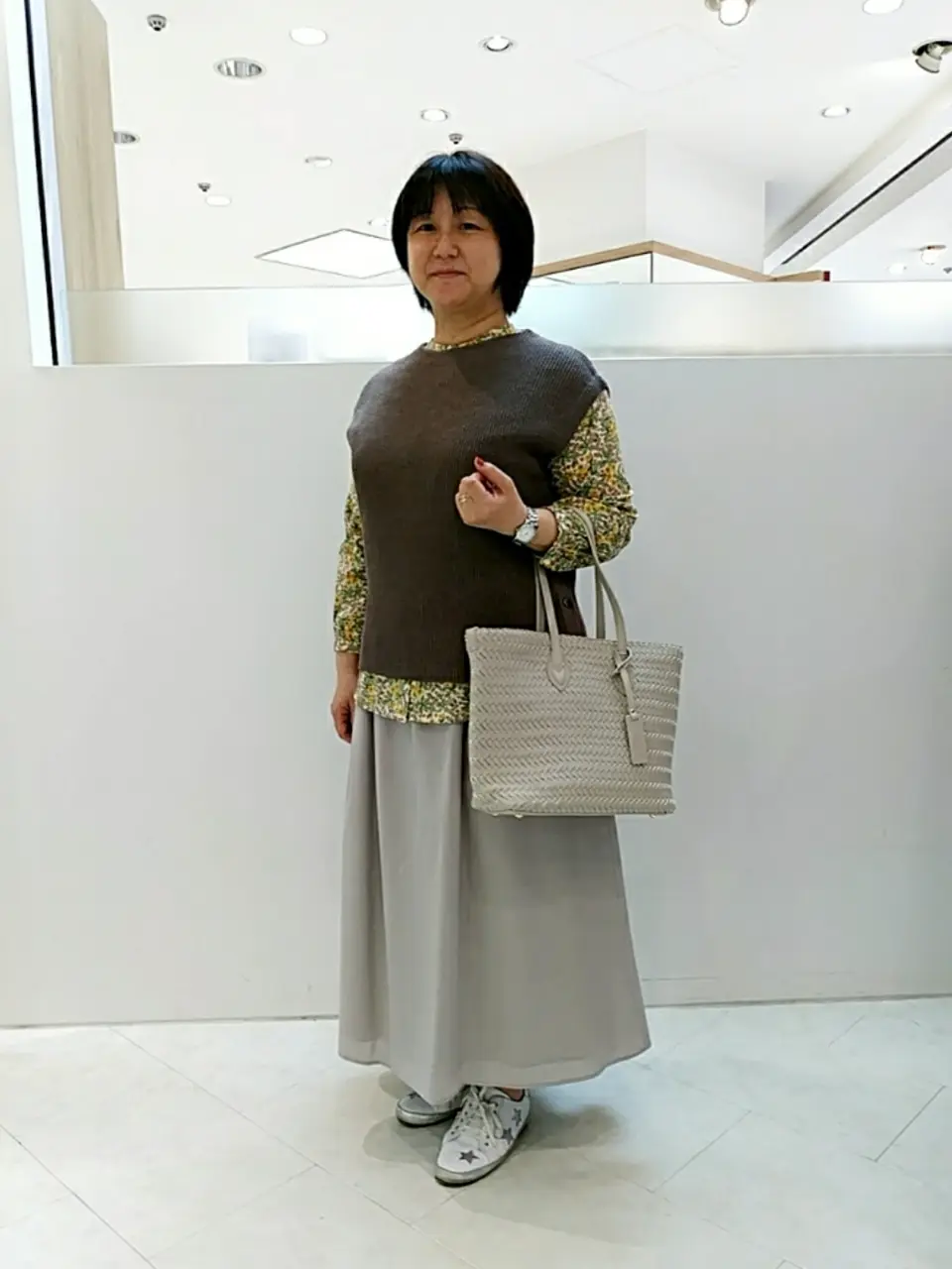  影 コーディネート画像