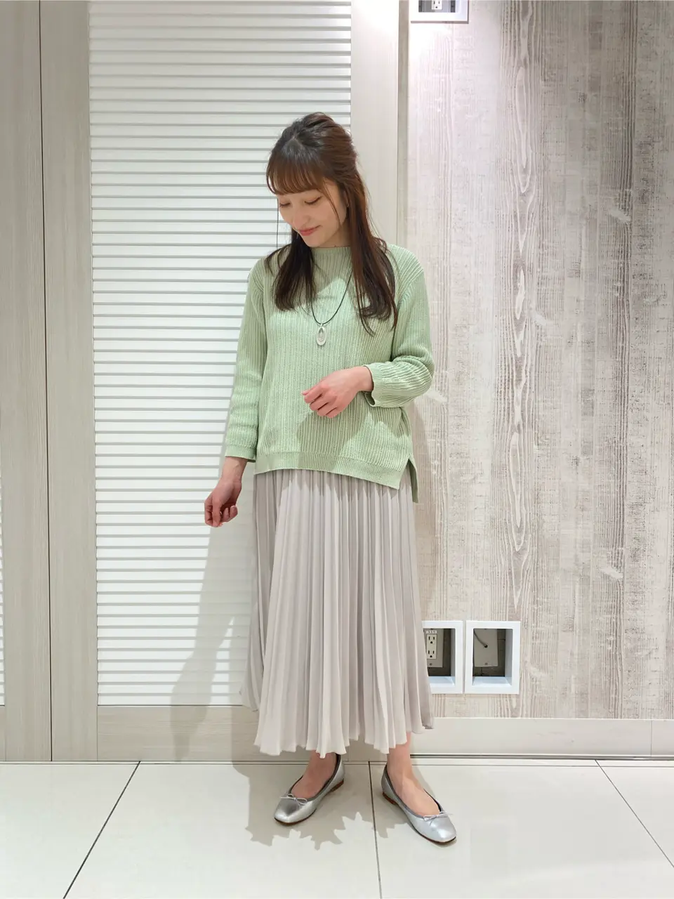 J.PRESS LADIES スタッフ コーディネート画像