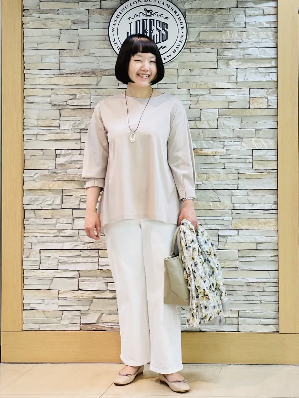 J.PRESS LADIES 内田 コーディネート画像