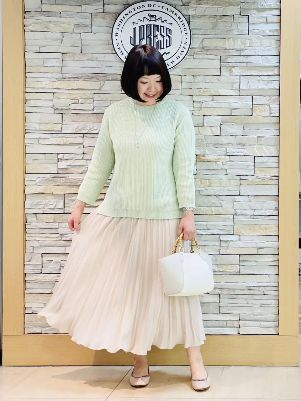 J.PRESS LADIES 内田 コーディネート画像