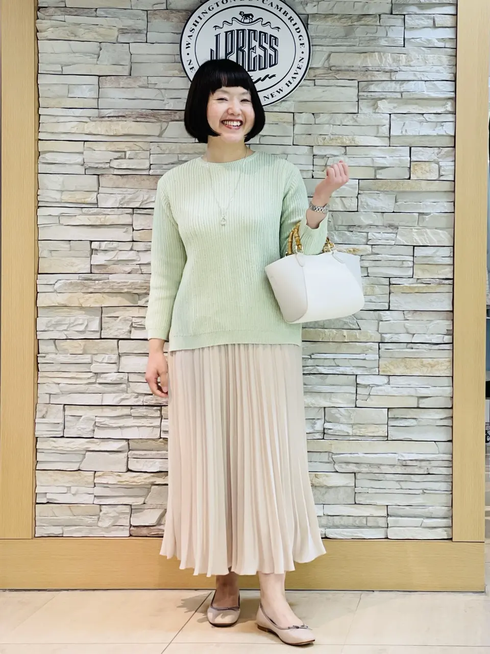 J.PRESS LADIES 内田 コーディネート画像