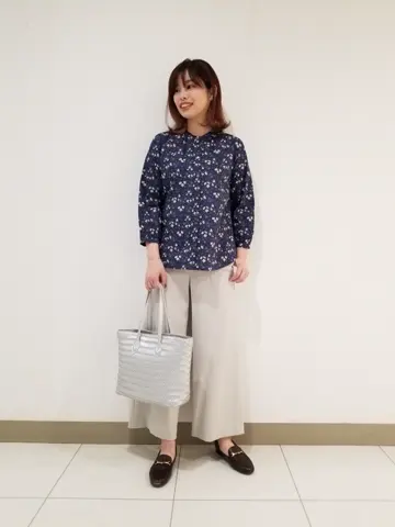 J.PRESS LADIES スタッフ コーディネート画像