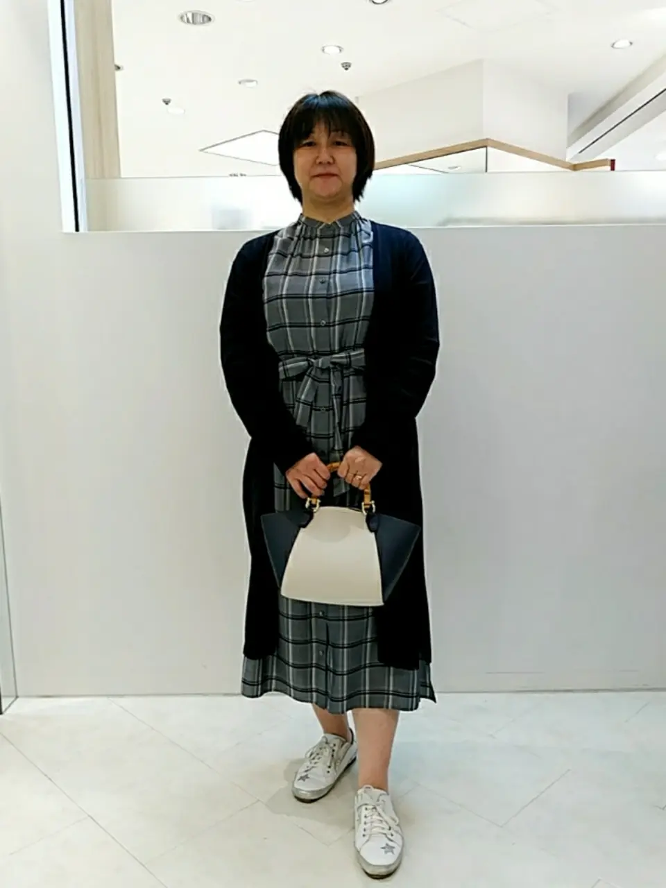  影 コーディネート画像