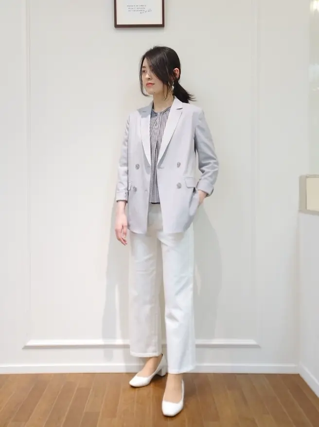  最上 コーディネート画像