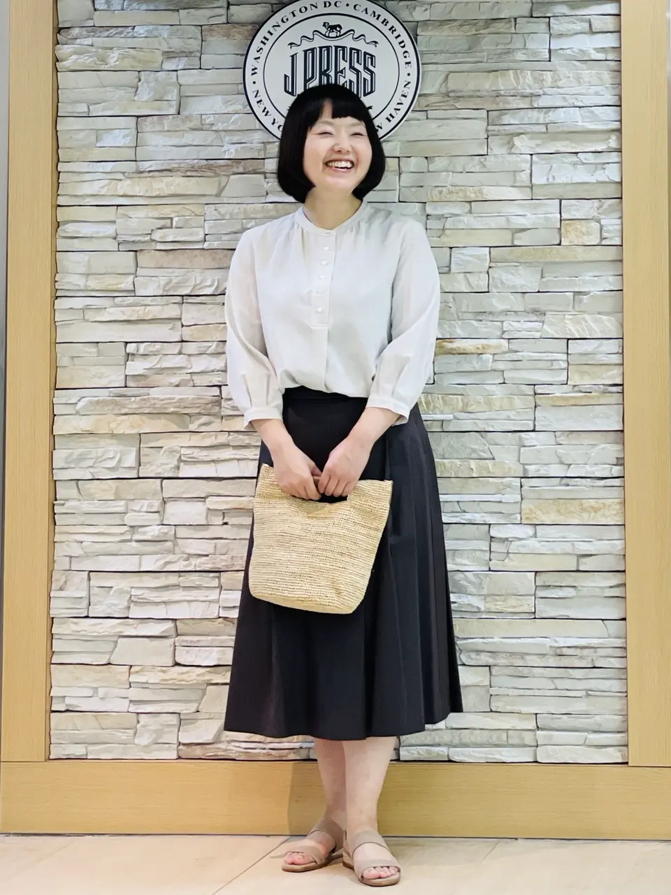 J.PRESS LADIES 内田 コーディネート画像