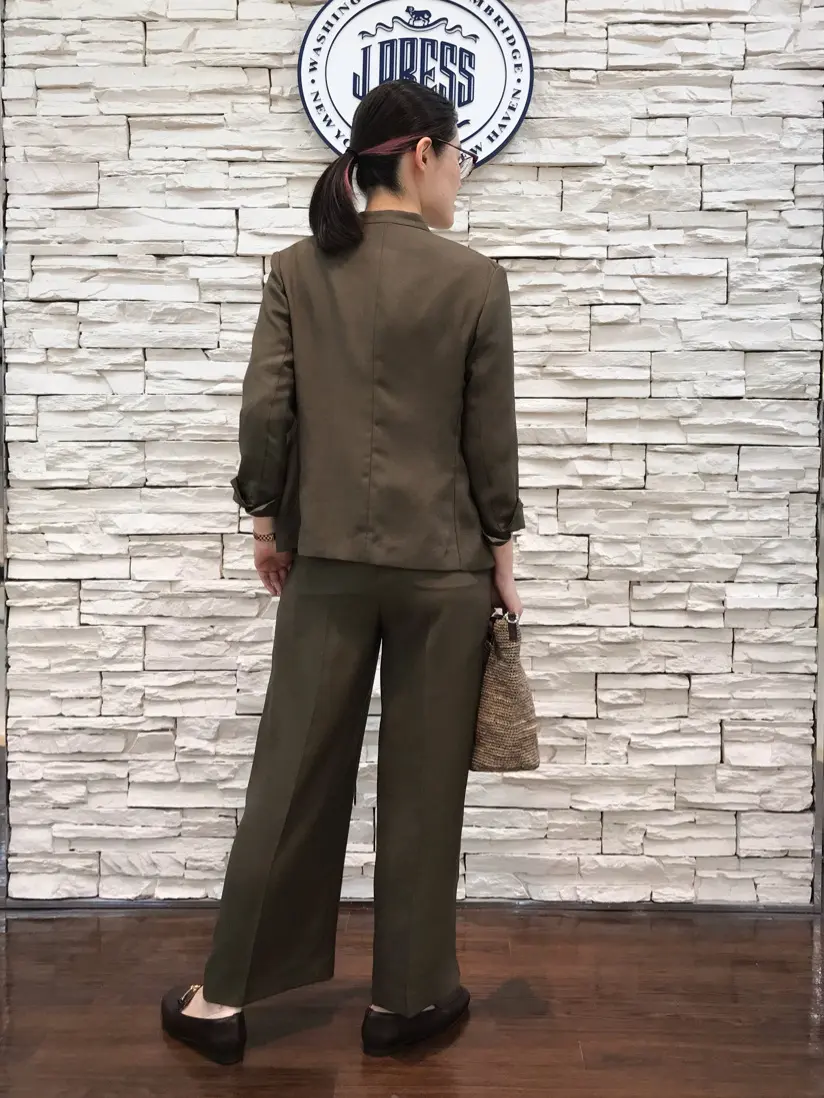 J.PRESS LADIES 佐藤 コーディネート画像