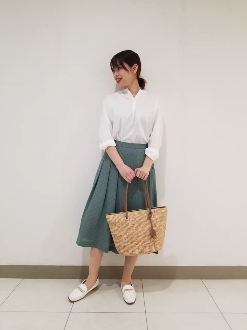J.PRESS LADIES スタッフ コーディネート画像