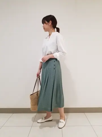 J.PRESS LADIES スタッフ コーディネート画像