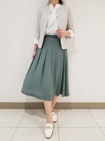 J.PRESS LADIES スタッフ コーディネート画像