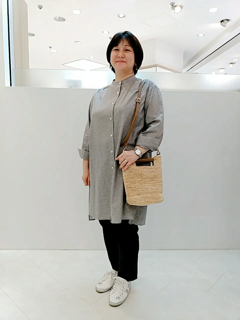  影 コーディネート画像