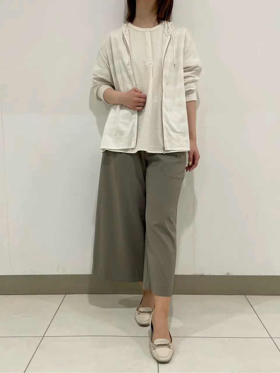 J.PRESS LADIES スタッフ コーディネート画像