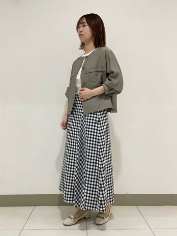 J.PRESS LADIES スタッフ コーディネート画像